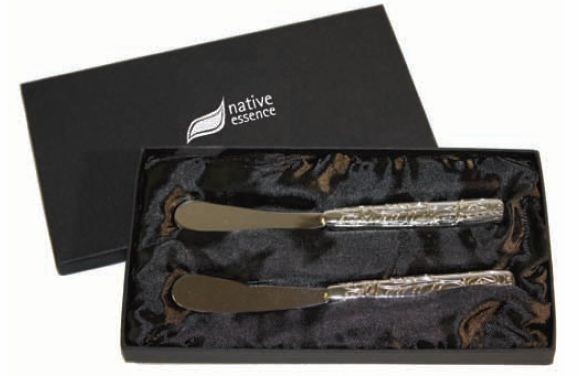 Eagle & Whale Pate Knives